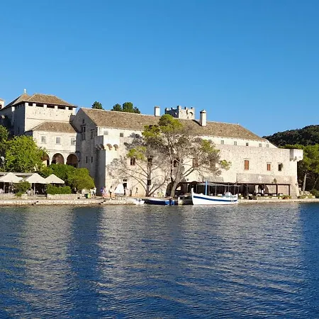 Daire Feliks-studio With Balcony Babino Polje