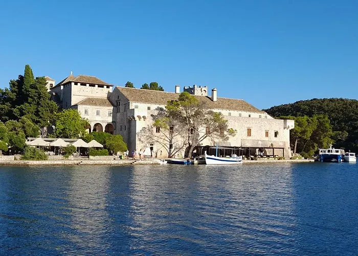 Daire Feliks-studio With Balcony Babino Polje